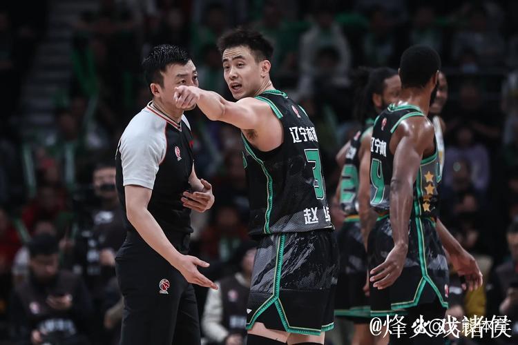 8秒之内完成进攻,这样的辽宁男篮让你变得很陌生 8秒之内完成进攻,这样的辽宁男篮让你变得很陌生